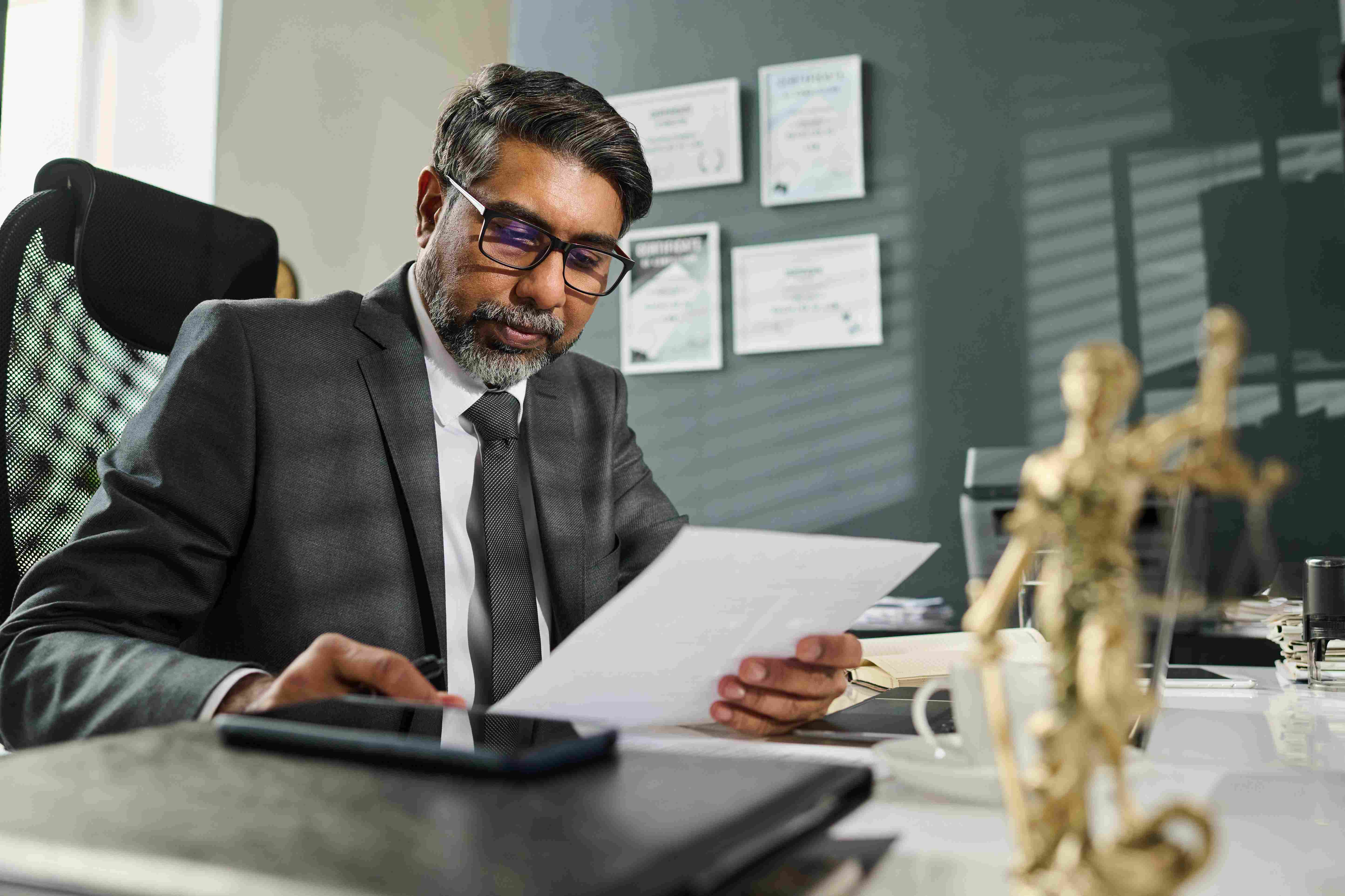 Professional in Corporate Law
